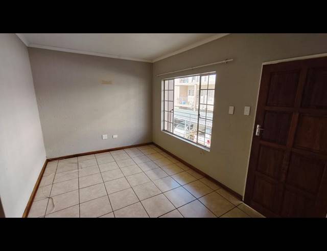 1 BEDROOM APARTMENT FOR SALE IN POTCHEFSTROOM CENTRAL